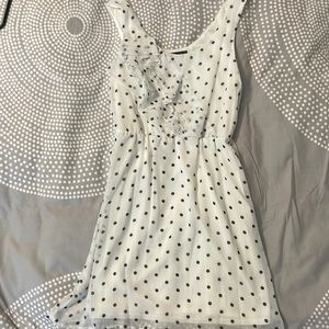 Sleeveless dot dress